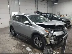 JTMRJREV7JD249208 2018 TOYOTA RAV 4