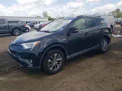 JTMRJREV8HD075305 2017 TOYOTA RAV 4