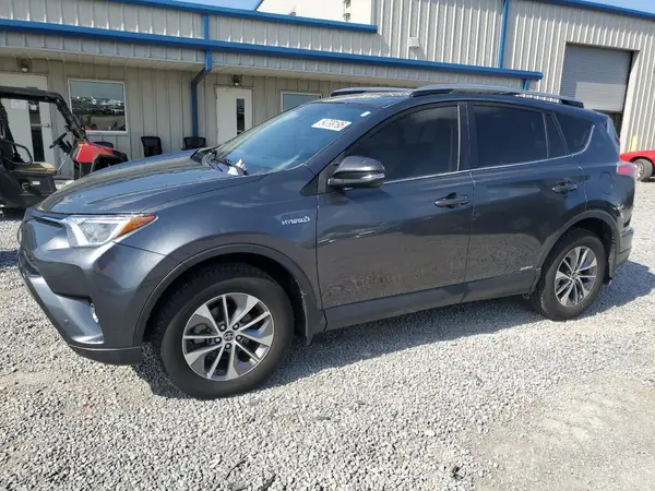 JTMRJREV8HD130044 2017 TOYOTA RAV 4 - Image 1