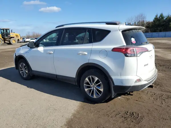 JTMRJREV8JD154706 2018 TOYOTA RAV 4 - Image 2