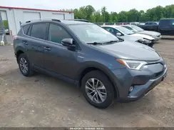 JTMRJREV8JD188385 2018 TOYOTA RAV 4