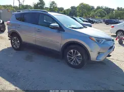 JTMRJREV8JD211485 2018 TOYOTA RAV 4
