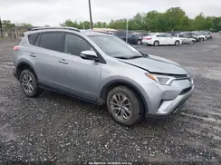 JTMRJREV8JD216668 2018 TOYOTA RAV 4