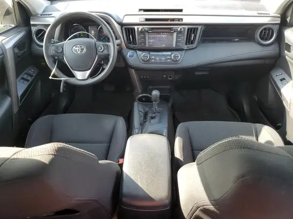 JTMRJREV8JD228187 2018 TOYOTA RAV 4 - Image 8