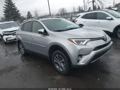 JTMRJREV8JD229727 2018 TOYOTA RAV 4