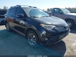 JTMRJREV8JD237861 2018 TOYOTA RAV 4