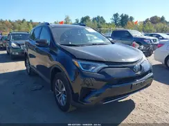 JTMRJREV8JD252103 2018 TOYOTA RAV 4