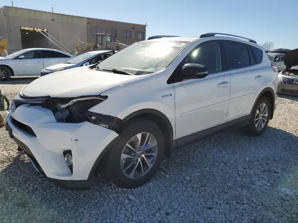 JTMRJREV9GD032445 2016 TOYOTA RAV 4 - Image 1