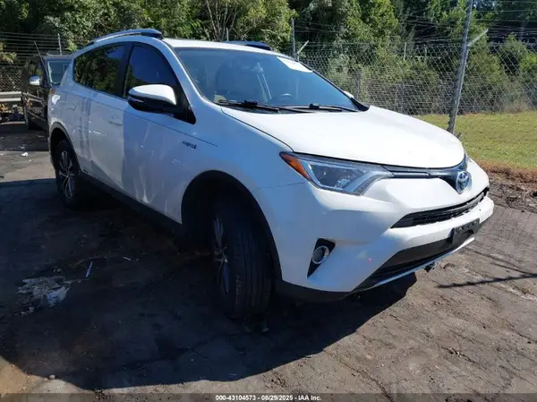 JTMRJREV9GD040688 2016 TOYOTA RAV 4 - Image 1