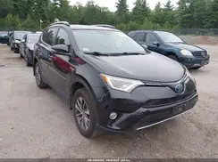 JTMRJREV9HD106867 2017 TOYOTA RAV 4
