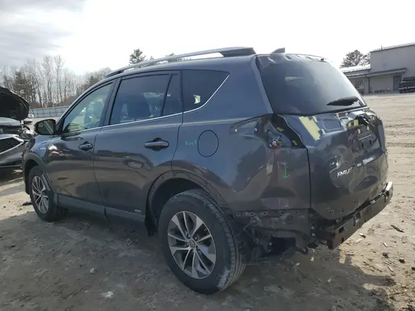 JTMRJREV9HD120929 2017 TOYOTA RAV 4 - Image 2