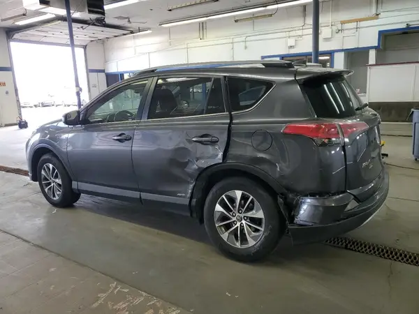 JTMRJREV9HD124351 2017 TOYOTA RAV 4 - Image 2