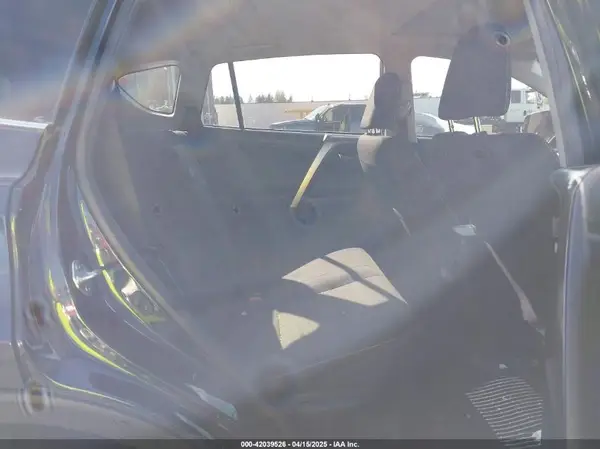JTMRJREV9HD146768 2017 TOYOTA RAV 4 - Image 8