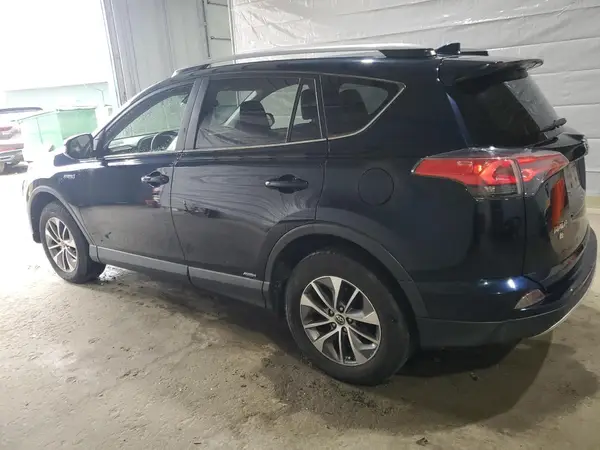 JTMRJREV9JD172499 2018 TOYOTA RAV 4 - Image 2
