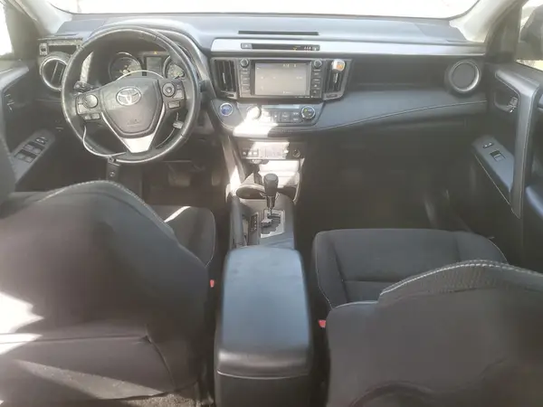 JTMRJREV9JD176293 2018 TOYOTA RAV 4 - Image 8