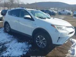 JTMRJREV9JD211625 2018 TOYOTA RAV 4
