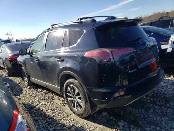JTMRJREV9JD235794 2018 TOYOTA RAV 4 - Image 2