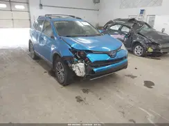 JTMRJREV9JD240560 2018 TOYOTA RAV 4