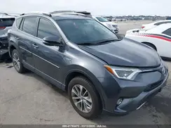 JTMRJREVXGD018201 2016 TOYOTA RAV 4