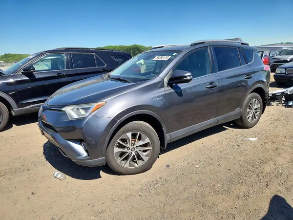 JTMRJREVXHD072762 2017 TOYOTA RAV 4 - Image 1