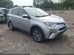 JTMRJREVXHD113620 2017 TOYOTA RAV 4