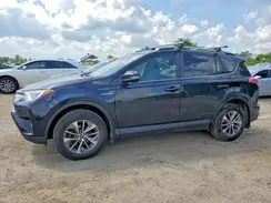 JTMRJREVXHD122320 2017 TOYOTA RAV 4