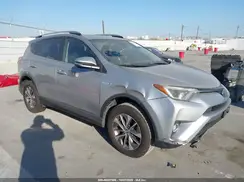 JTMRJREVXJD167876 2018 TOYOTA RAV 4
