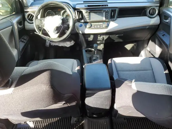 JTMRJREVXJD186251 2018 TOYOTA RAV 4 - Image 8