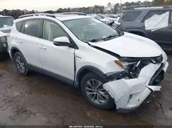 JTMRJREVXJD198108 2018 TOYOTA RAV 4