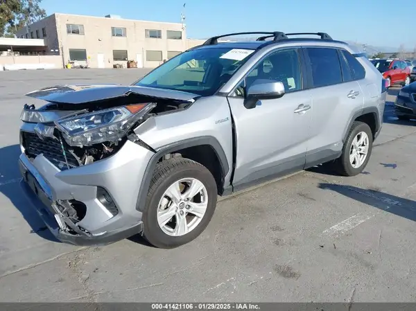 JTMRWRFV0KD012917 2019 TOYOTA RAV 4 - Image 2