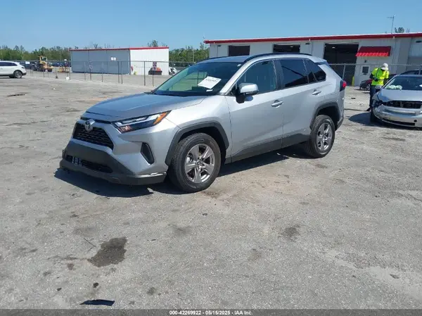 JTMRWRFV0SD285288 2025 TOYOTA RAV 4 - Image 2