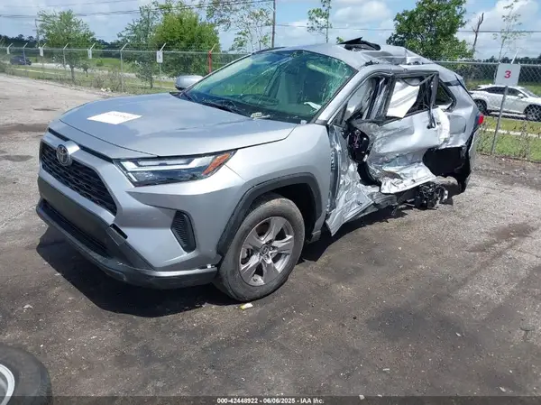 JTMRWRFV1SD295988 2025 TOYOTA RAV 4 - Image 2