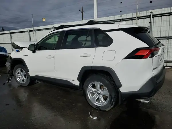 JTMRWRFV2MD125397 2021 TOYOTA RAV 4 - Image 2