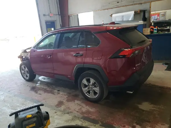 JTMRWRFV2RD235308 2024 TOYOTA RAV 4 - Image 2