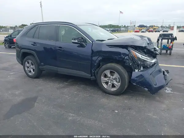 JTMRWRFV2SD315035 2025 TOYOTA RAV 4 - Image 1