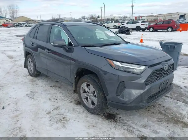 JTMRWRFV2SJ070660 2025 TOYOTA RAV 4 - Image 1