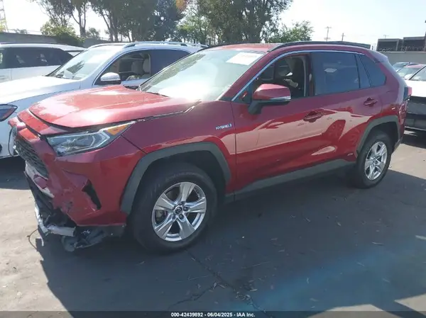 JTMRWRFV3KD002396 2019 TOYOTA RAV 4 - Image 2