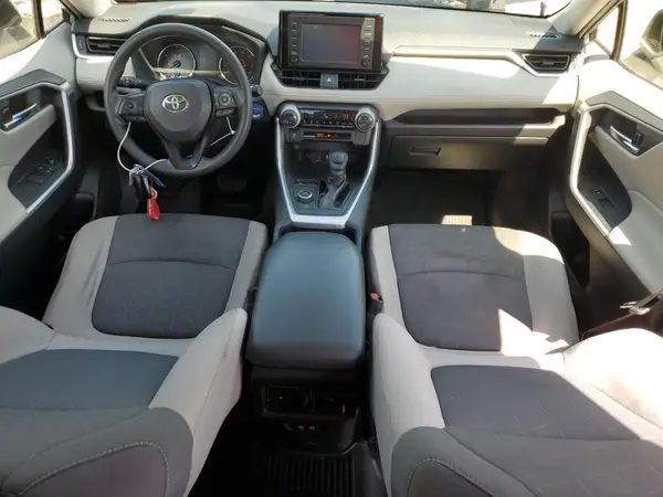 JTMRWRFV4KD004061 2019 TOYOTA RAV 4 - Image 8