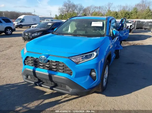 JTMRWRFV5KD020186 2019 TOYOTA RAV 4 - Image 2