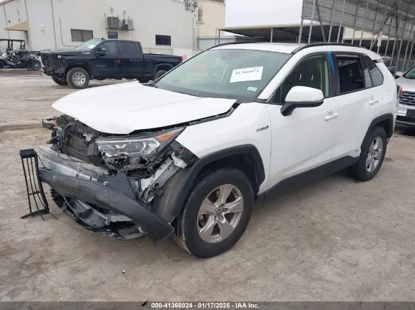 JTMRWRFV5MD125197 2021 TOYOTA RAV 4 - Image 2