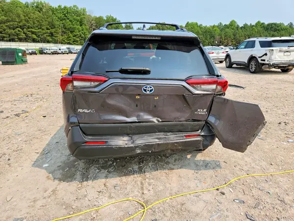 2023 TOYOTA RAV 4 auction photo 6