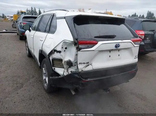 2023 TOYOTA RAV 4 auction photo 6