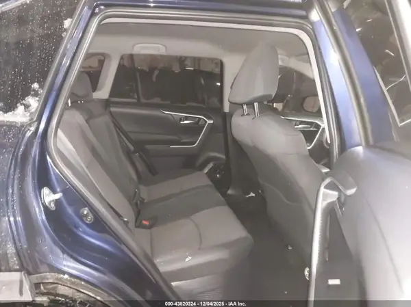 2022 TOYOTA RAV 4 auction photo 8