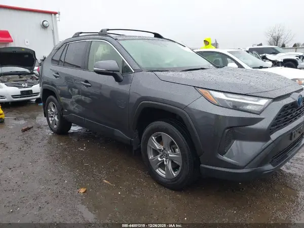 JTMRWRFV7RD216544 2024 TOYOTA RAV 4 - Image 1