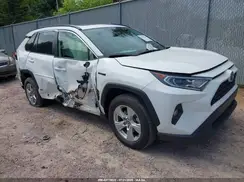 JTMRWRFV8MD126067 2021 TOYOTA RAV 4
