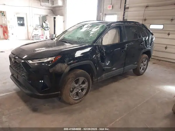 JTMRWRFV9SJ063107 2025 TOYOTA RAV 4 - Image 2
