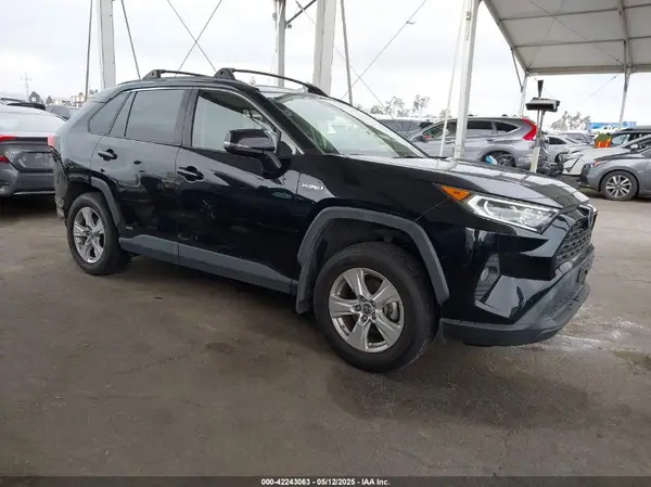 JTMRWRFVXKD006946 2019 TOYOTA RAV 4 - Image 1