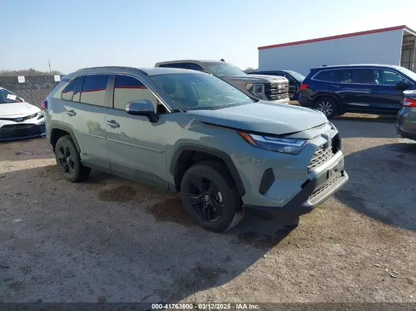 JTMRWRFVXND144670 2022 TOYOTA RAV 4 - Image 1
