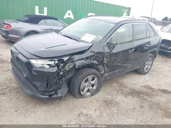 JTMRWRFVXND158942 2022 TOYOTA RAV 4 - Image 2
