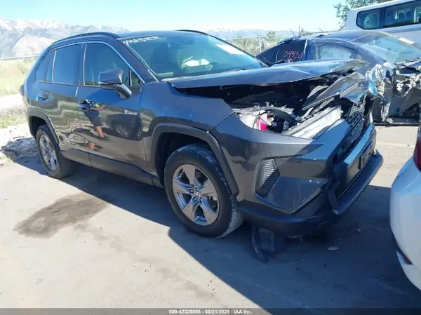 JTMRWRFVXND162537 2022 TOYOTA RAV 4 - Image 1